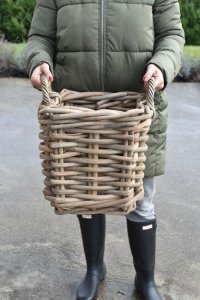 Kosz rattanowy - gruby rattan - mały 35/35/H35cm | koszyki-kosze-wianki |